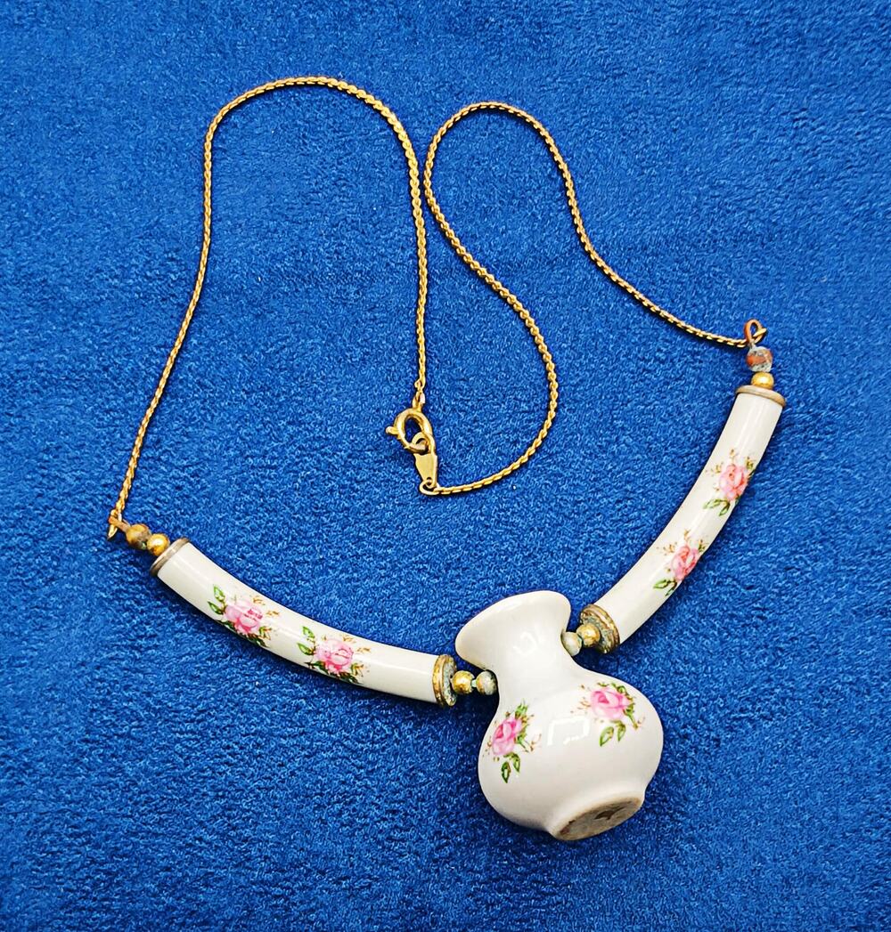Vintage Japan Porcelain Rose-Painted Minature Vase Pendant Necklace